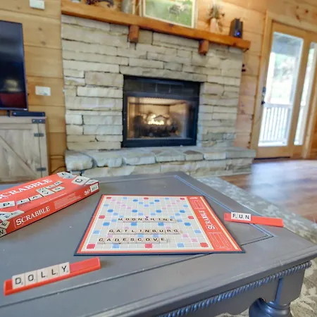 Villa Pet-Friendly Gatlinburg Retreat With Hot Tub! Exterior foto