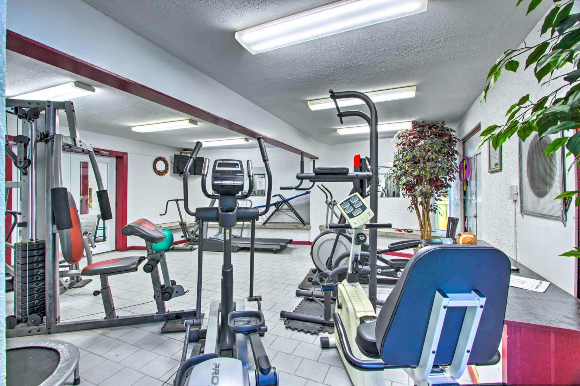 Pet-friendly Retreat With Hot Tub! Gatlinburg