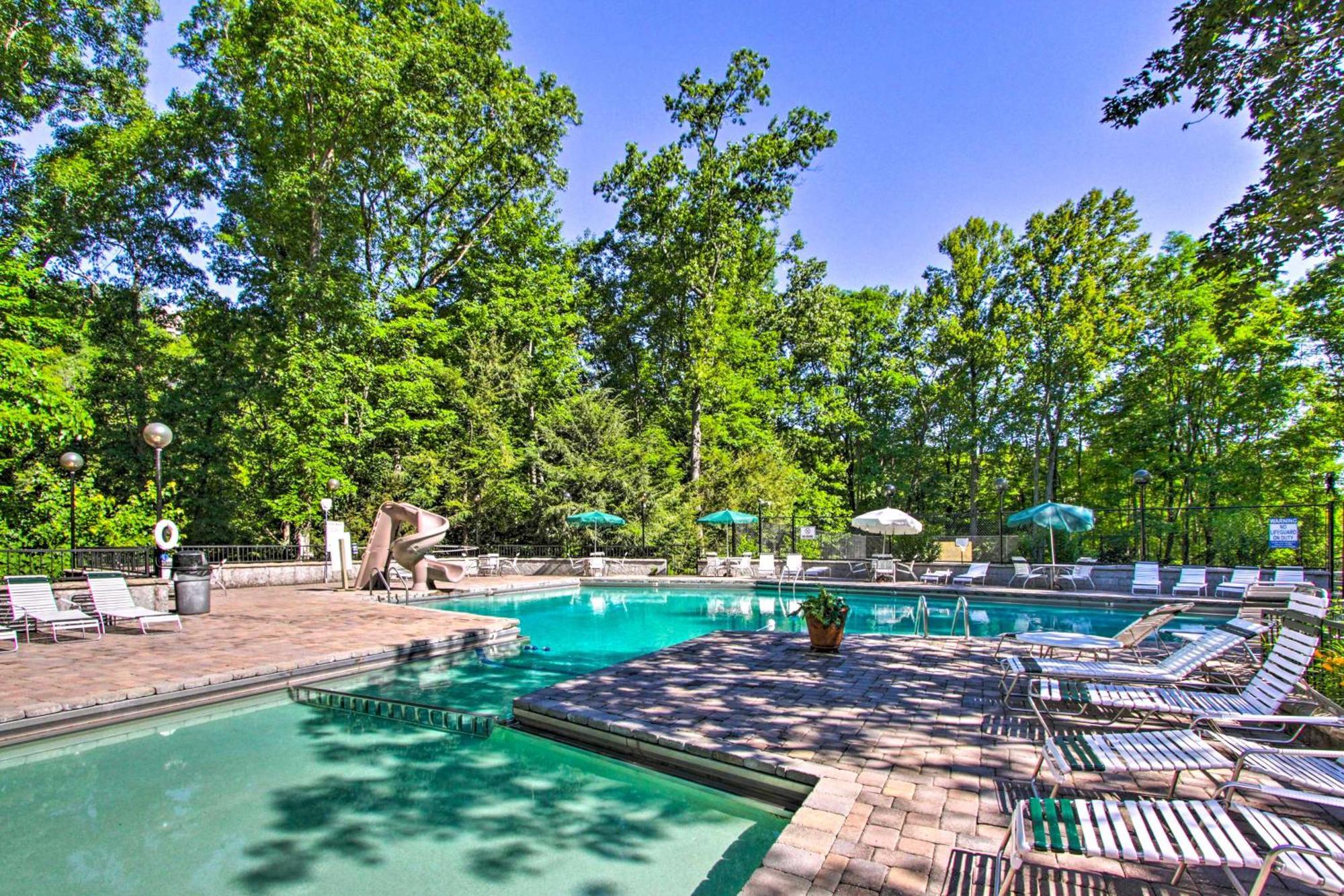 Ferienhaus Pet-friendly Retreat With Hot Tub! *